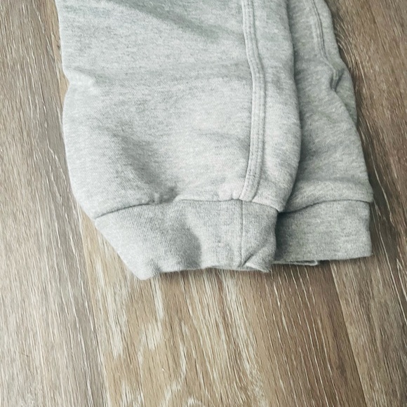 Nike sweatpants EUC - Picture 6 of 8